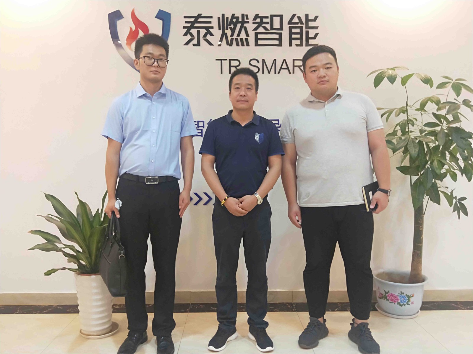 歡迎邳州市招商局領導蒞臨我司考察交流